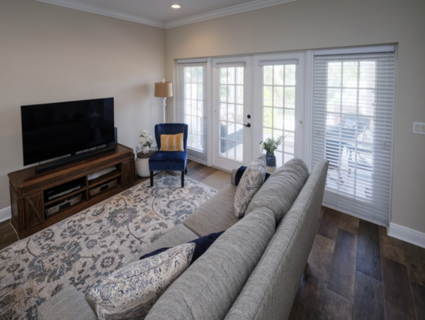 Bradenton Vacation Condo Two Bedroom Walk to Beach